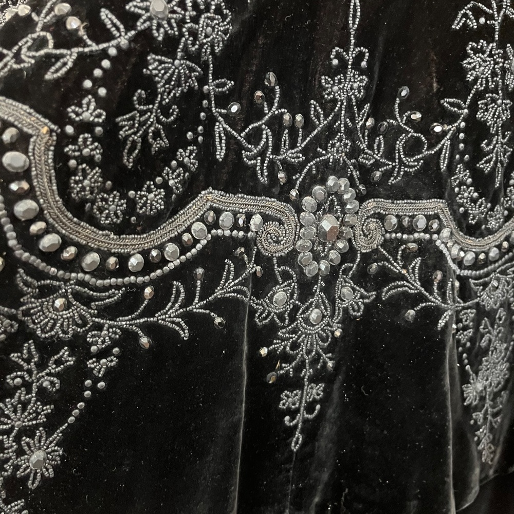 1880's Victorian jet beaded opera capelet with velvet double layer size l/xl